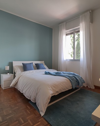camera studentsroom